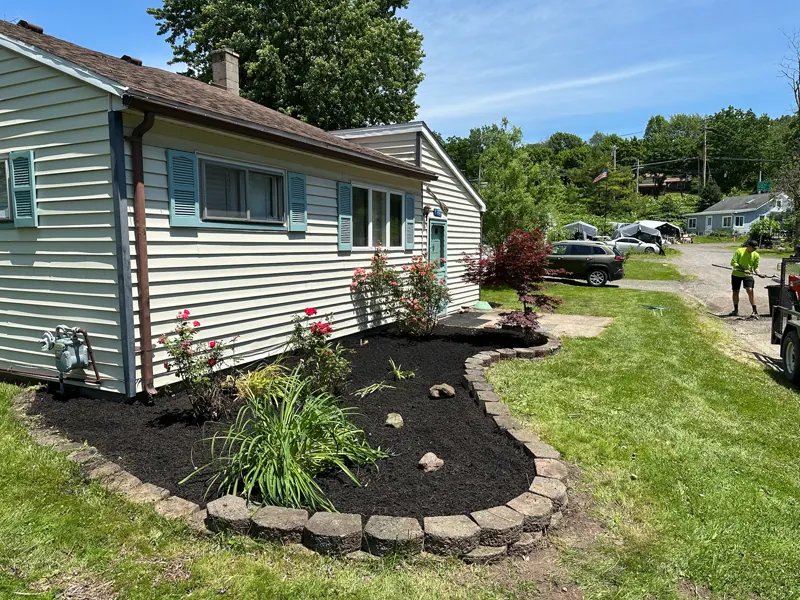 Mulch delivery and installation